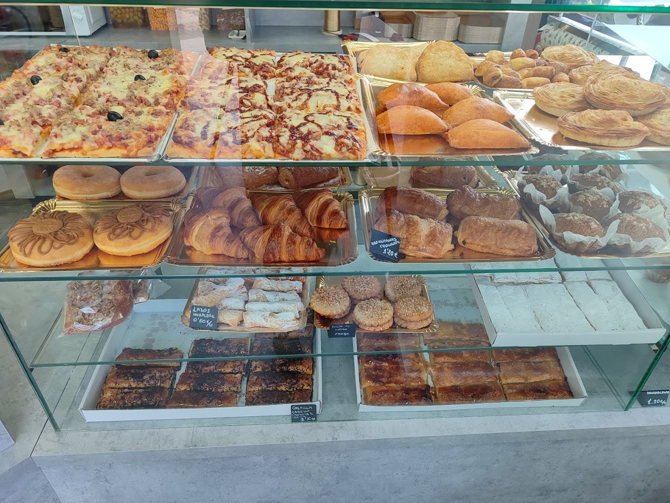 Confitería Los Girasoles