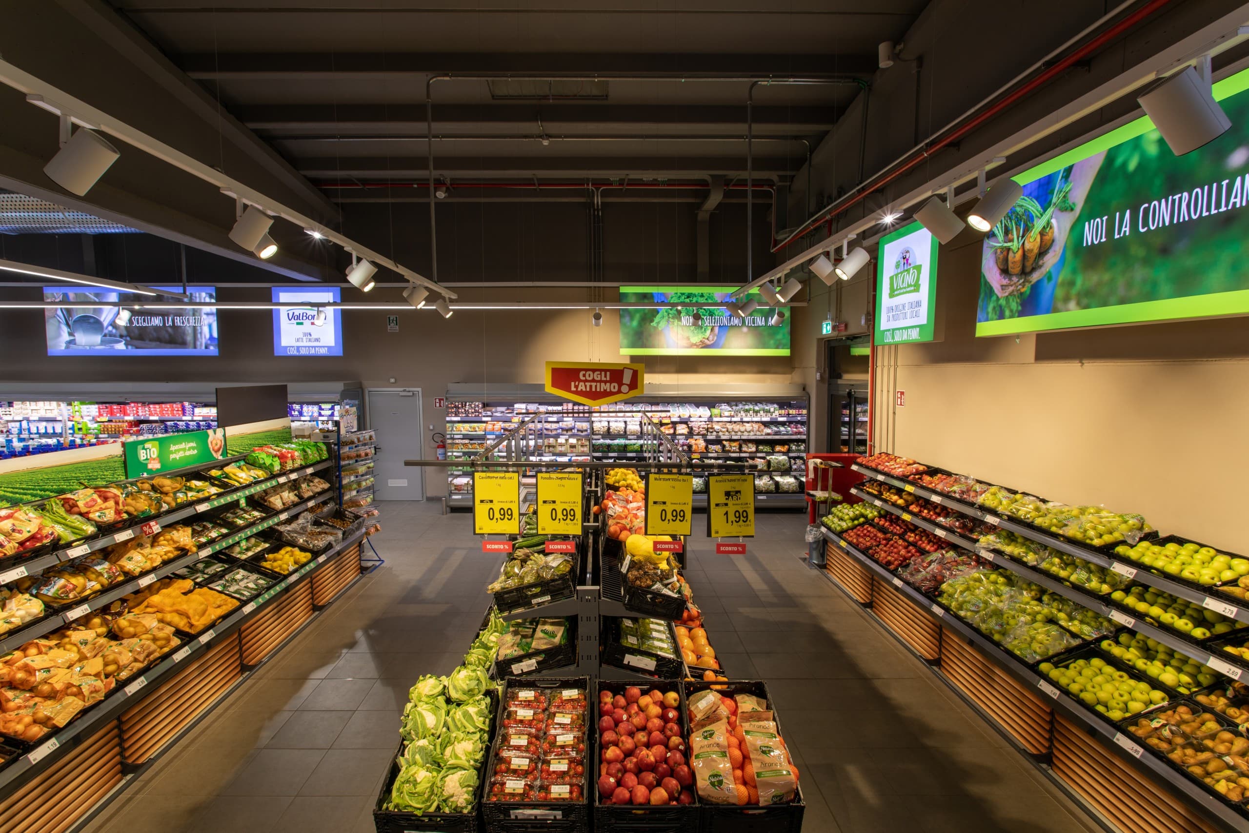 PENNY. Via Leonardo Da Vinci